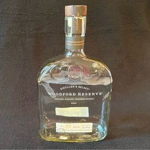 Woodford Reserve Kentucky Straight Bourbon Whiskey Empty Bottle 1.75 L